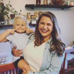 Meet your Posher, Julia